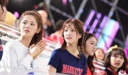 康熙爆料女团视频大全,女团视频大全，揭秘偶像幕后故事